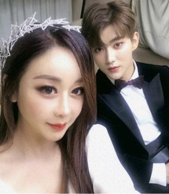 如韩国明星,揭秘韩国明星的魅力与影响力