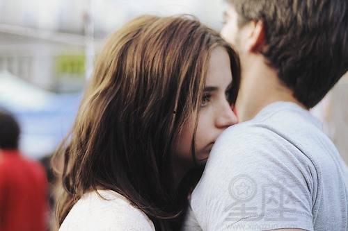 天秤双鱼明星夫妻有哪些,揭秘明星夫妻的浪漫故事