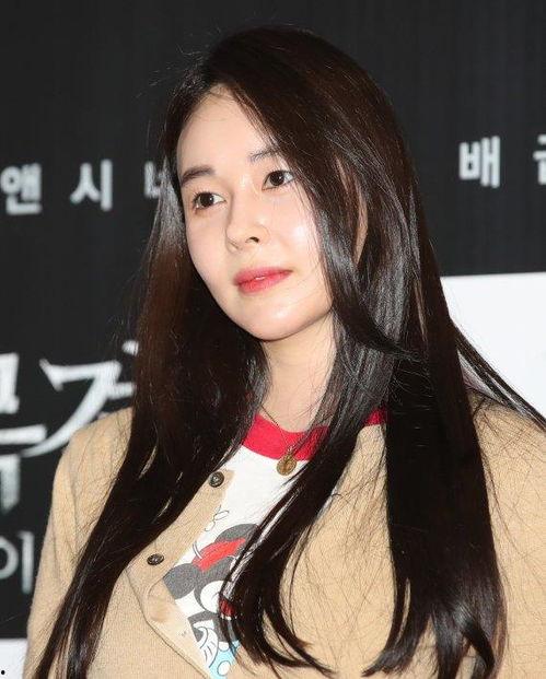 韩国明星怡贤,闪耀舞台的璀璨之星