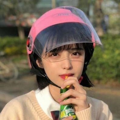 女生发吃瓜的暗示含义,女生“吃瓜”背后的趣味与心理