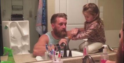 娱乐吃瓜酱爸爸喝醉,太接地气了！