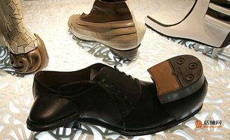 娱乐吃瓜酱鞋子,揭秘明星们的时尚鞋履潮流